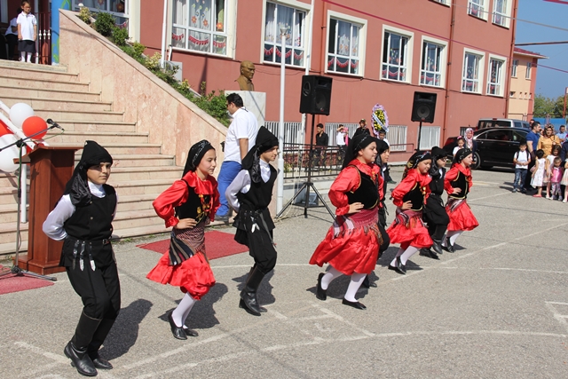 Photo of GİRESUN’DA EĞİTİM YILI TÖRENLE BAŞLADI