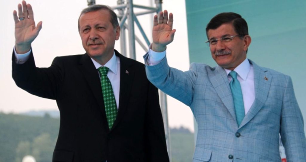 ERDOĞAN-DAVUTOĞLU KAPIŞMASINDA KİM HAKLI?