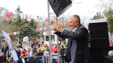 Photo of Şükrü Genç çekilmiyor: “Sakın oylarınızı bölmeyin, biz kazanıyoruz”