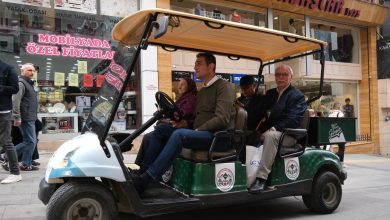 Photo of Gazi Caddesi’nin golf aracı yollarda