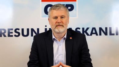 Photo of Şenyürek; “AKP biat eden bir nesil yetiştirmeyi amaçlıyor”