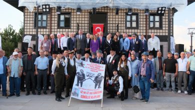 Photo of Necmi Sıbıç ve Bulancak heyetinden kurtuluş savaşı şehitlerine vefa