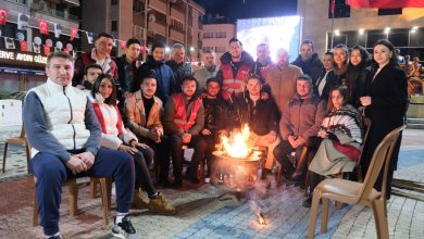 Photo of Bulancak’ta CHP’li gençler Ata’ya Saygı nöbetinde