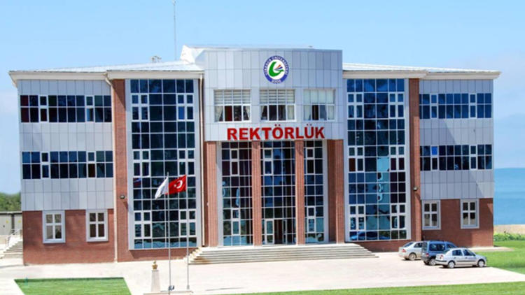 REKTÖR OLMA KURALLARI YENİDEN BELİRLENDİ