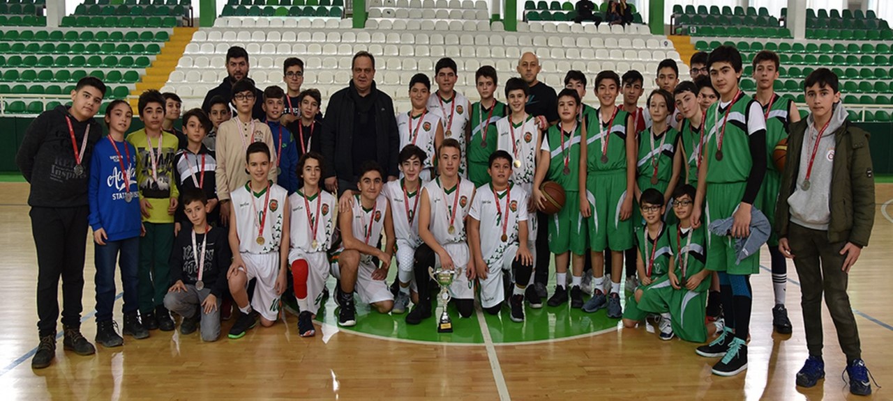 YEŞİLGİRESUN BELEDİYESPOR U14 TAKIMIMIZ BİRİNCİ OLDU