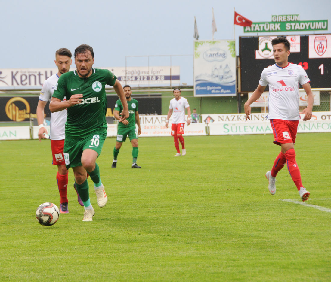 SON HAFTA GALİBİYETLE SONLANDI…GİRESUNSPOR: 3- ALTINORDU:1