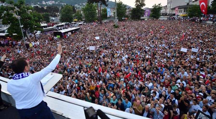 ORDU’DA DA GÖRKEMLİ BİR MİTİNG YAPAN EKREM İMAMOĞLU’NA HAVAALANI ENGELİ