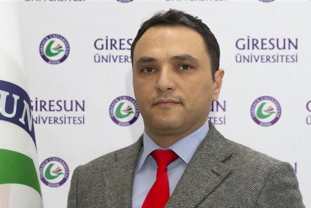 GÜNÖDER BAŞKANI DOÇ.DR.YALÇIN SARIKAYA’DAN REKTÖR YILMAZ CAN’A ‘METHİYELER’…