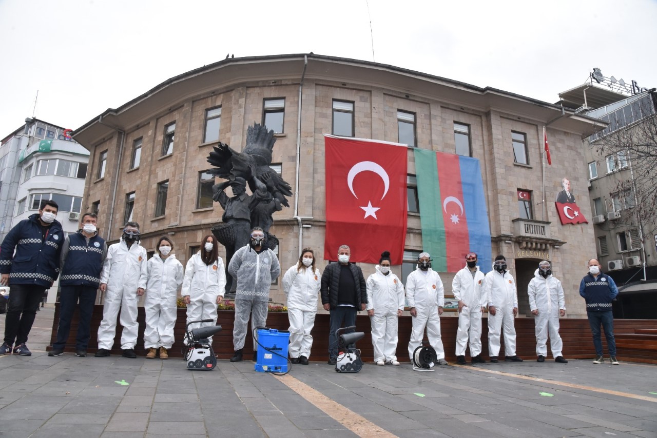 DEZENFEKTE VE HASTA ULAŞIM HİZMETİ SÜRÜYOR