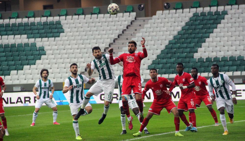 ÇOTANAKLAR, ÇOTANAK STADYUMU’NA 1-0’LIK GALİBİYETLE BAŞLADI