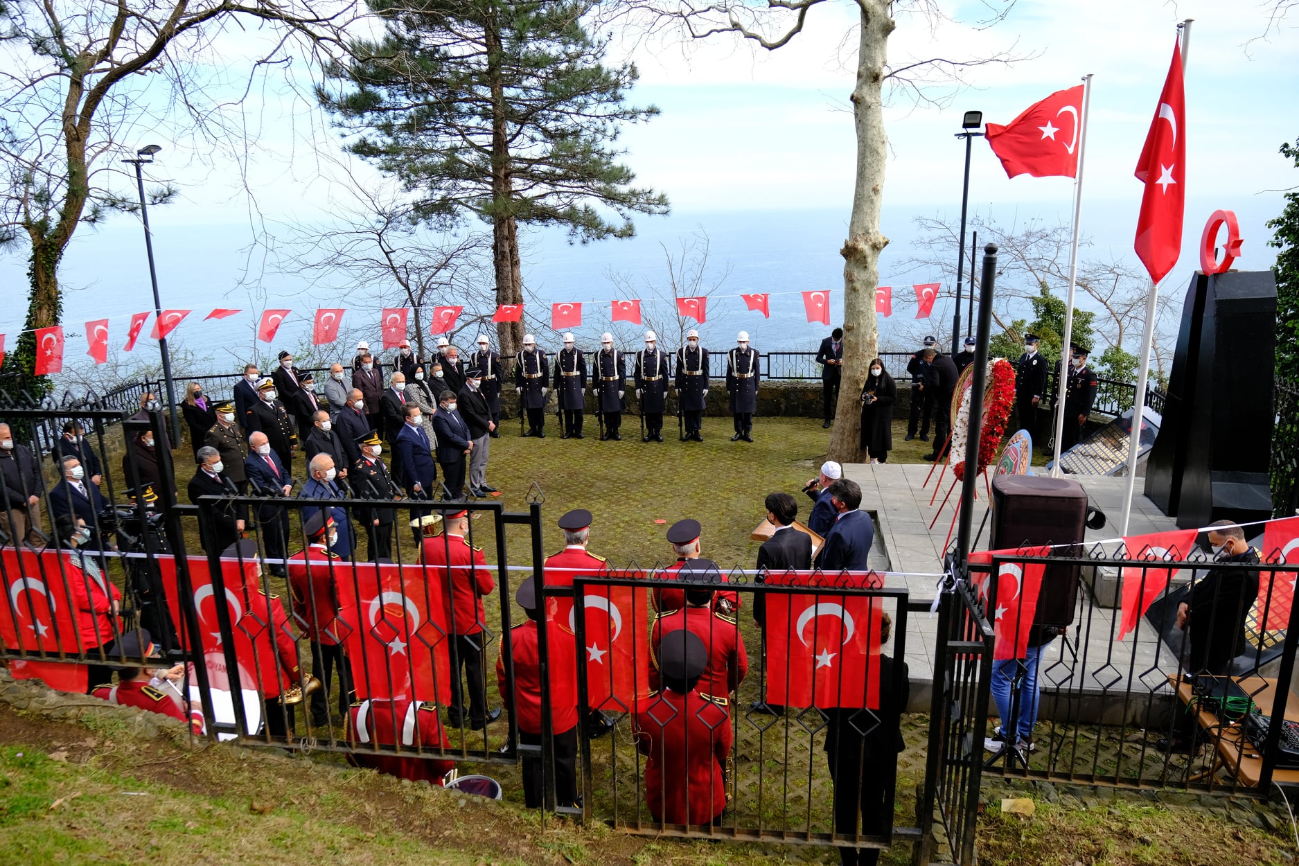 ÇANAKKALE ŞEHİTLERİ ANILDI