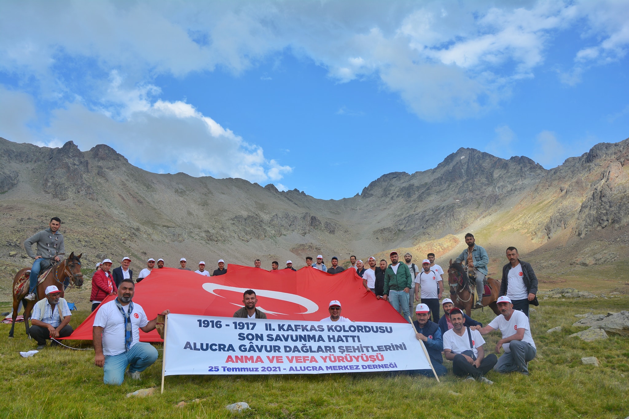 GAVUR DAĞI ŞEHİTLERİNE VEFA YÜRÜYÜŞÜ