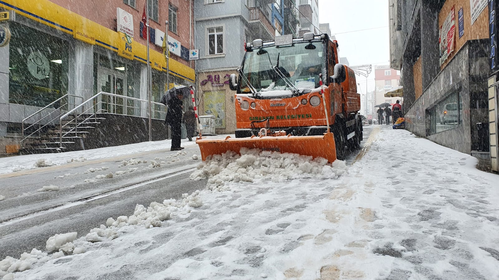 GİRESUN BELEDİYESİ KAR MESAİSİNDE