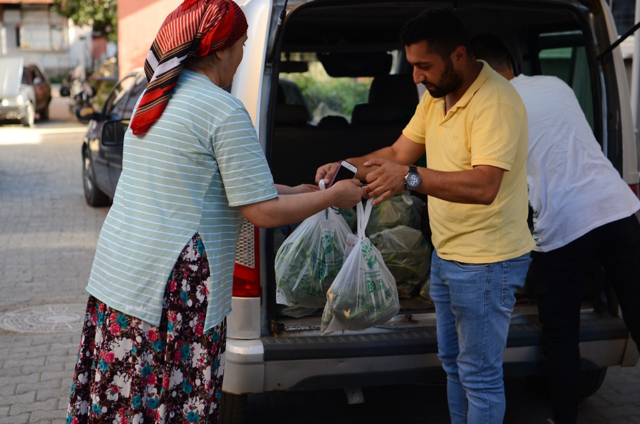 Bulancak Belediye Serasının ilk ürünleri ihtiyaç sahiplerine