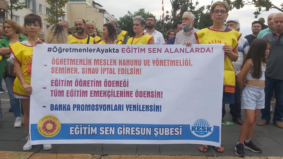 ÖĞRETMENLER ALANDA…