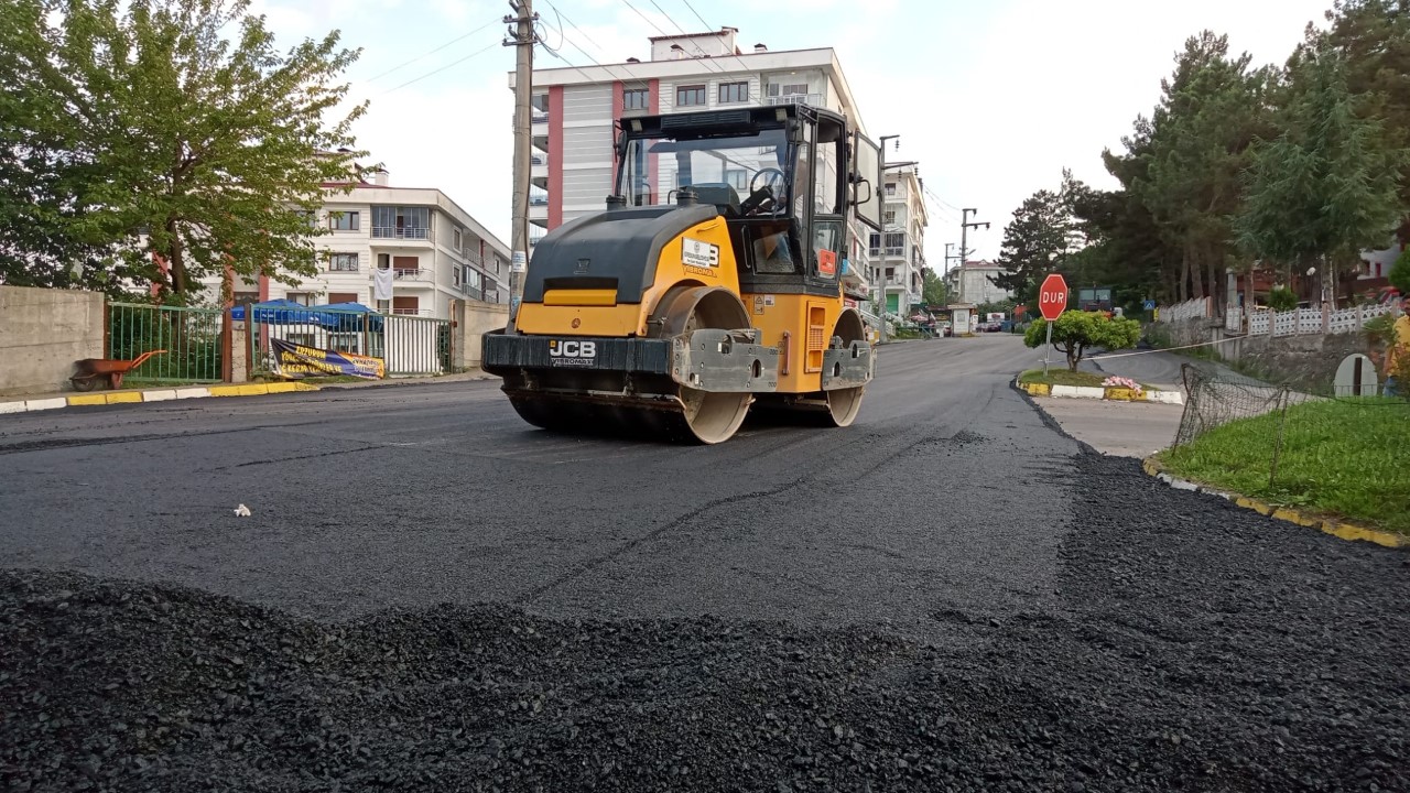 BELEDİYE KAYADİBİ YOLUNU PAS GEÇTİ