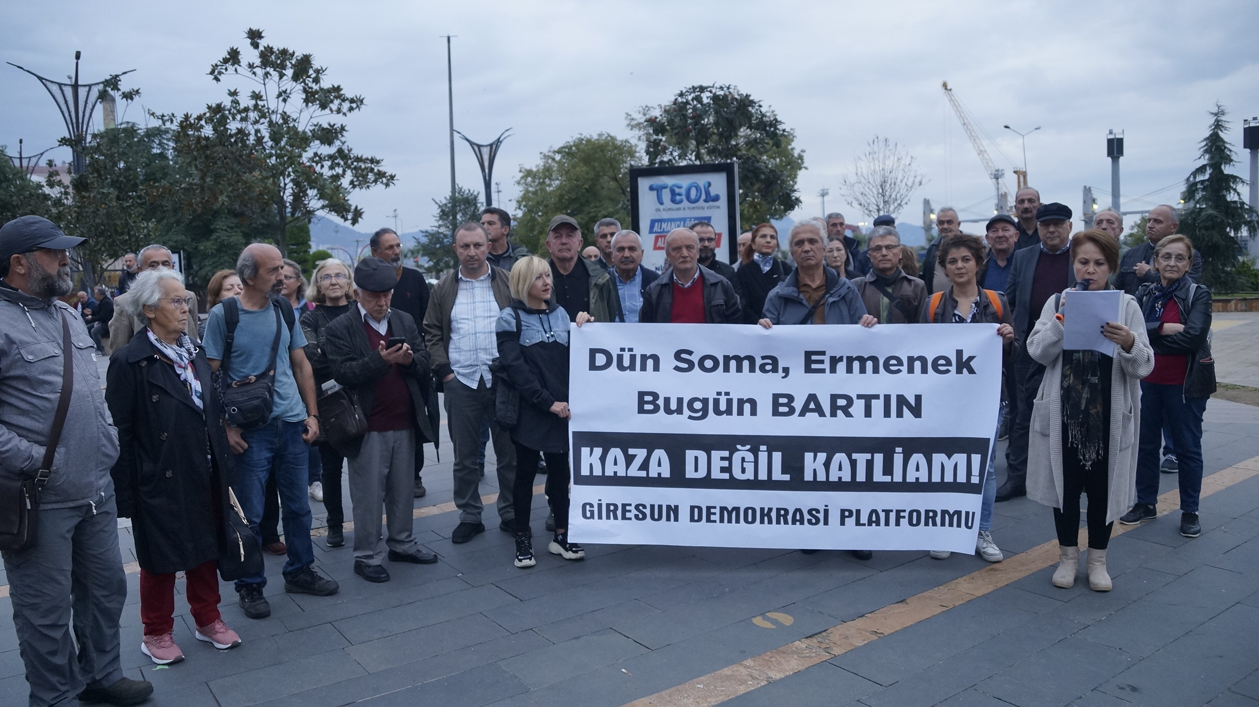 DEMOKRASİ PLATFORMU: “SORUMLULAR HESAP VERSİN” (Görüntülü Haber)