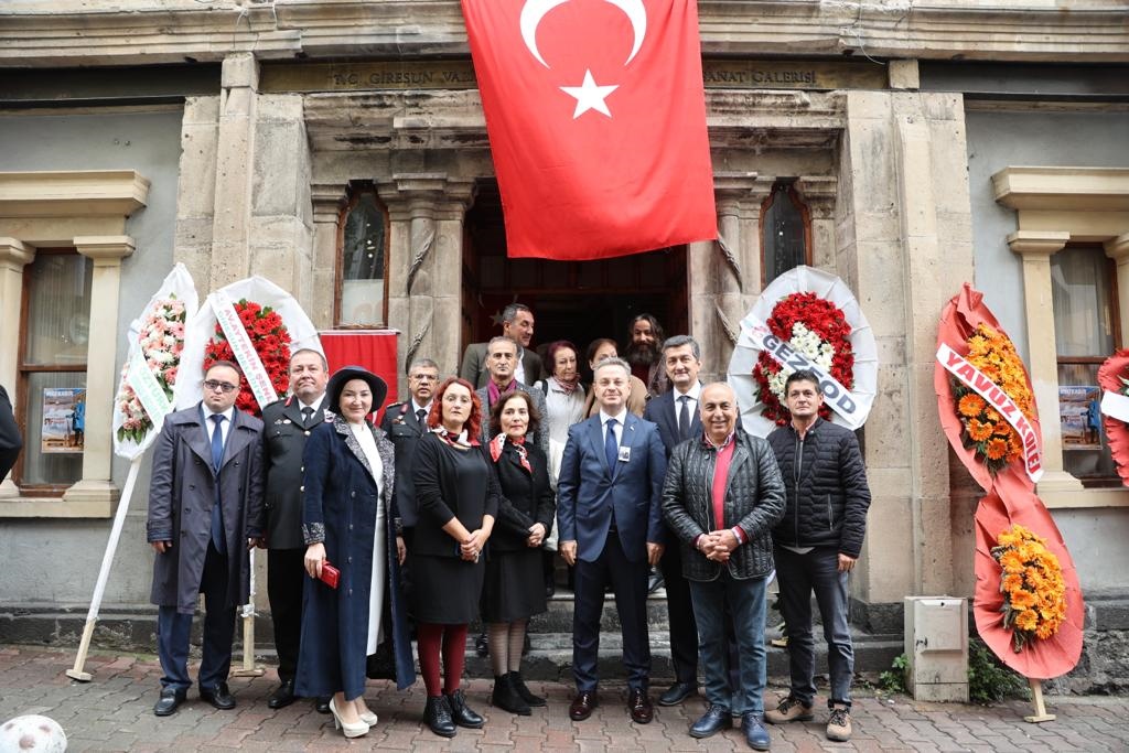 ERHAN AYDIN’IN ANITKABİR KONULU FOTOĞRAF SERGİSİ AÇILDI