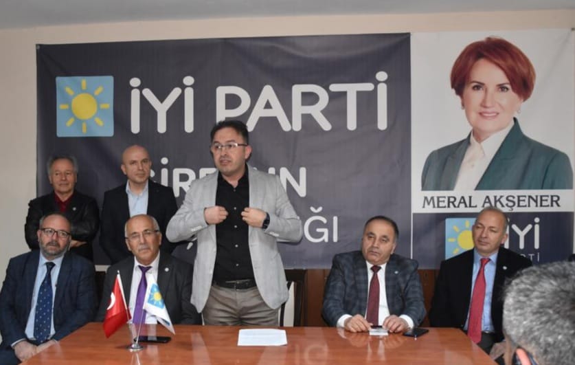 Mustafa Dizdar İYİ Parti’den milletvekili aday adayı