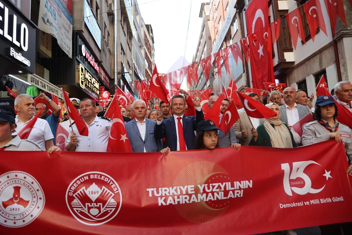 15 Temmuz yürüyüşü