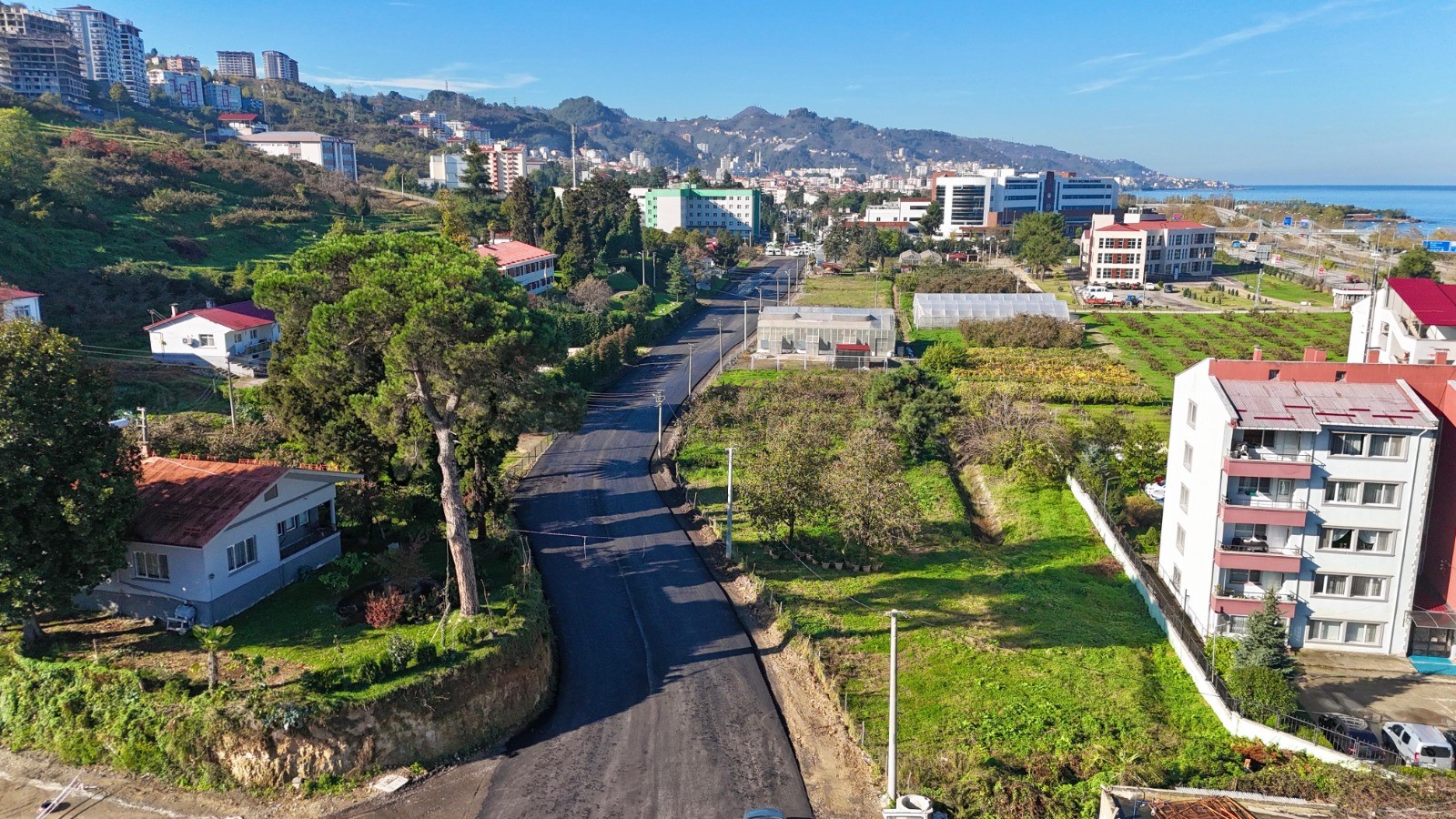 Fındık Araştırma arazisi yol oldu