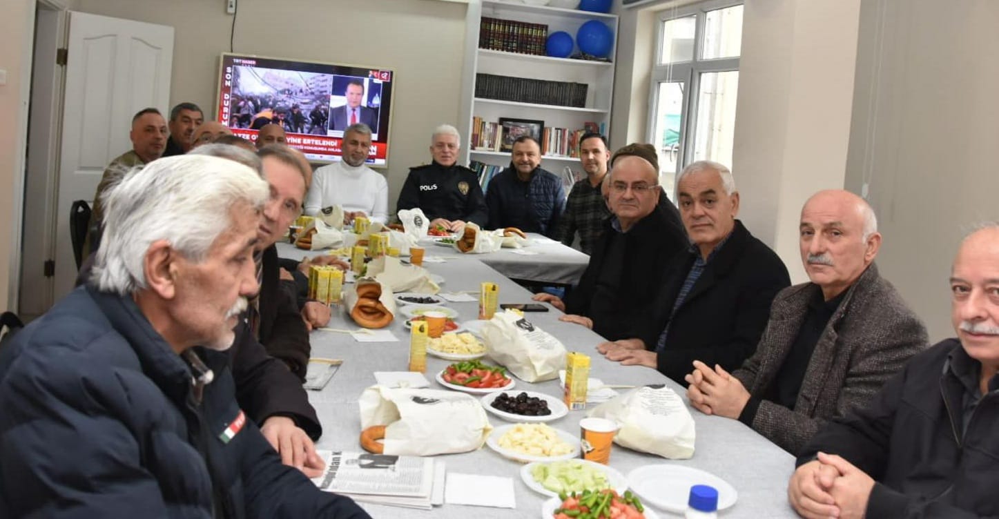 Emniyet müdürü Güzelyazıcı polis emeklilerine konuk oldu