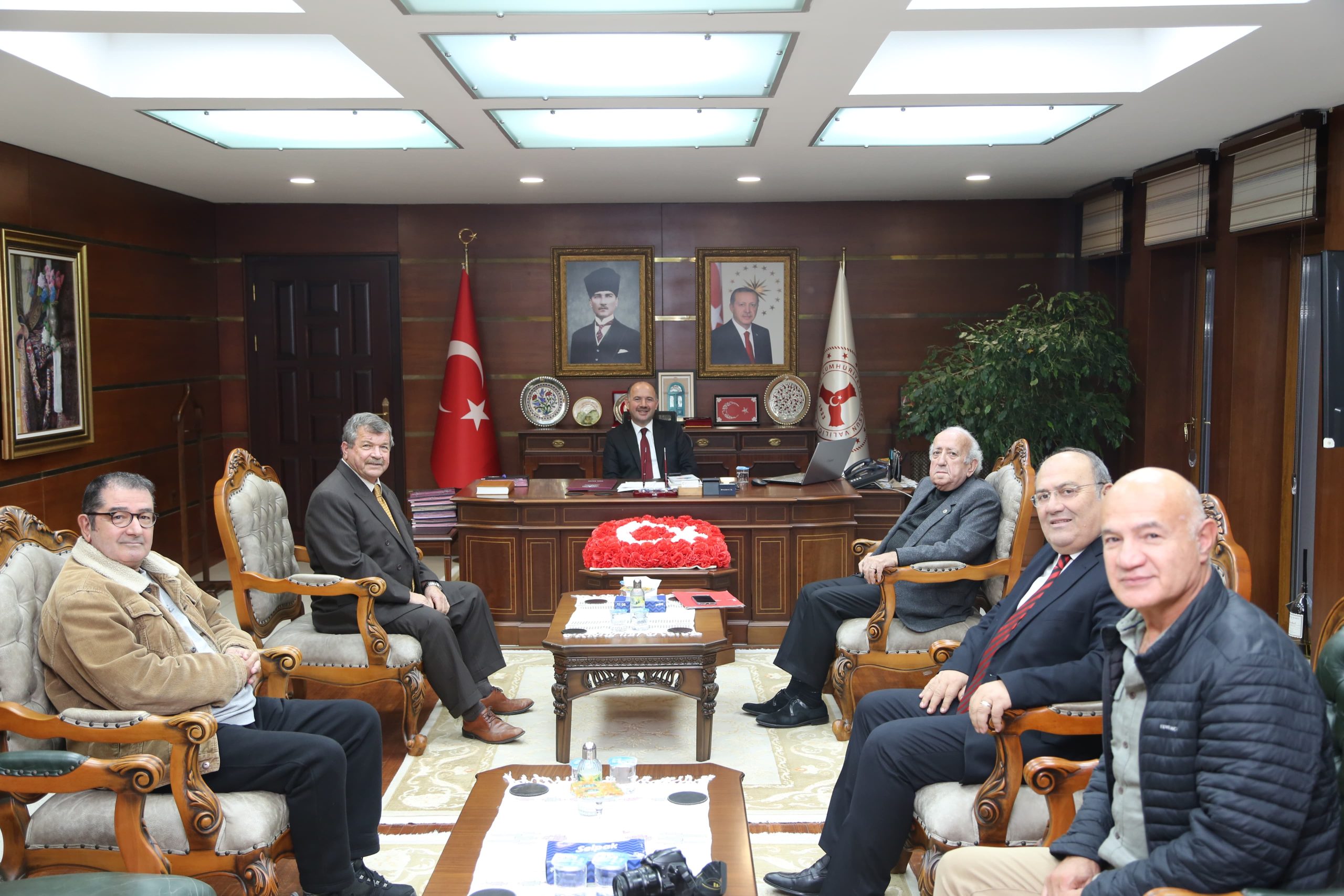 Giresun Turizm ve Tanıtma Derneği’nde Vali Serdengeçti’ye ziyaret