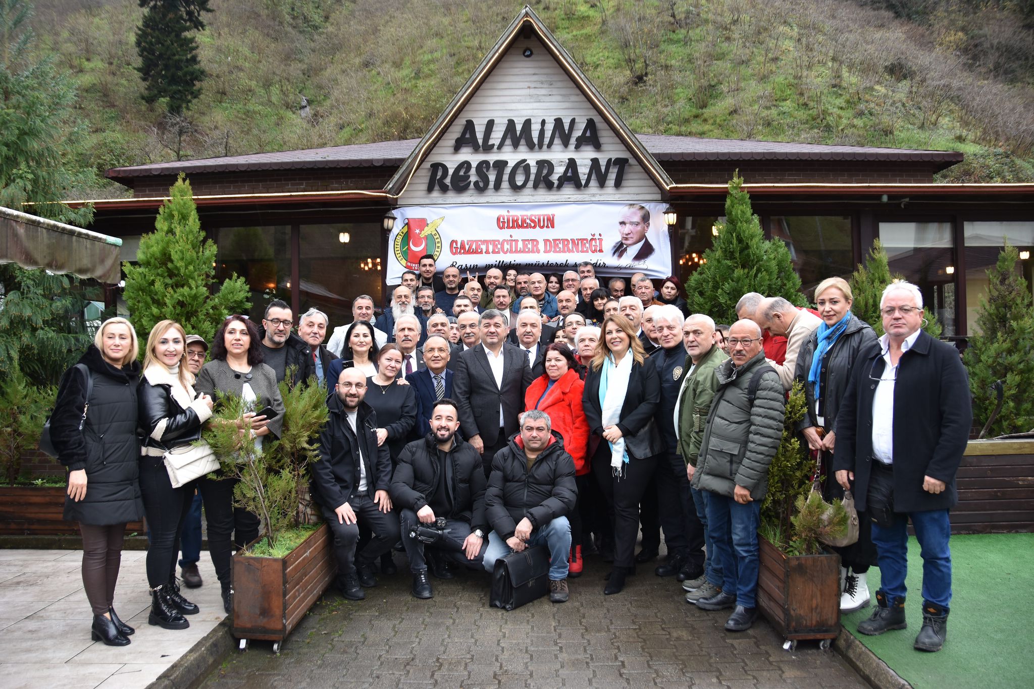 Giresun Gazeteciler Derneği’nin toplantısında konuştular