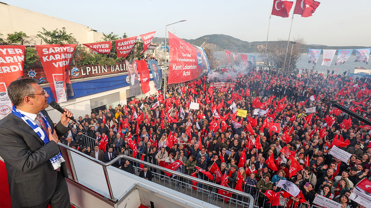 Özgür Özel’den Şükrü Genç’e:”Sarıyer’e Ak Parti’yi getirme”