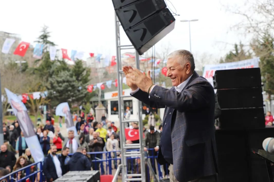 Şükrü Genç çekilmiyor: “Sakın oylarınızı bölmeyin, biz kazanıyoruz”