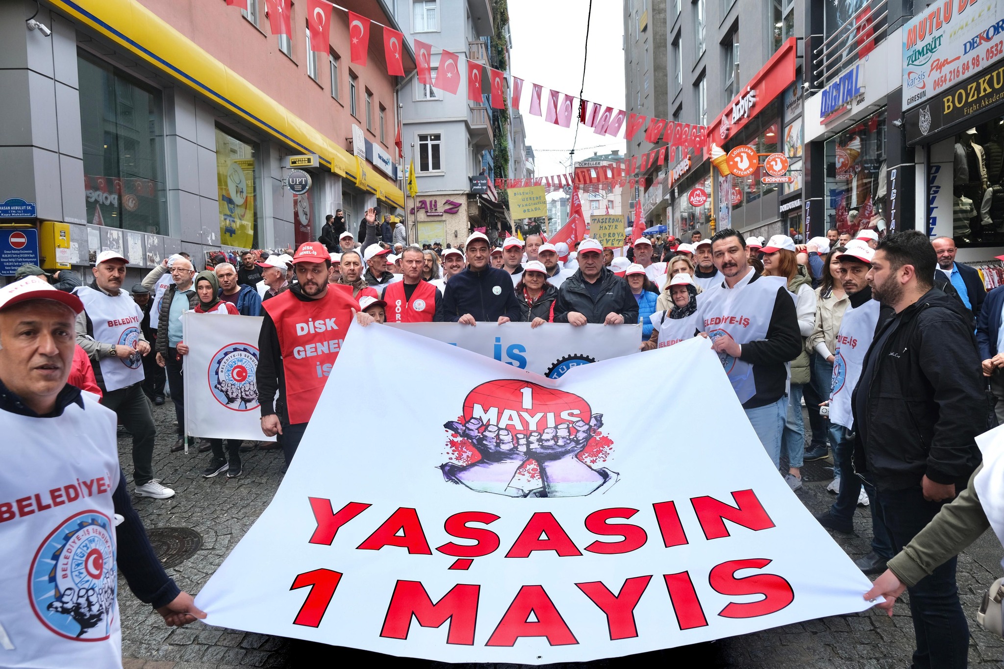 Giresun’da 1 Mayıs böyle kutlandı