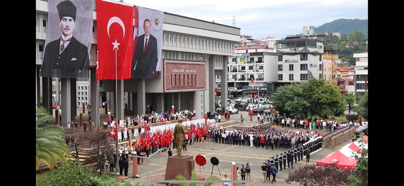 Ak Parti milletvekilleri 30 Ağustos törenlerinde yoktu